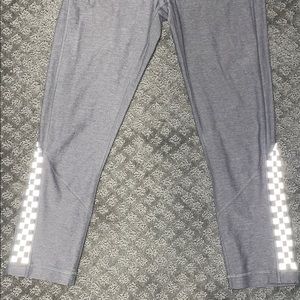 Lululemon 🍋 Leggings 22” Inseam